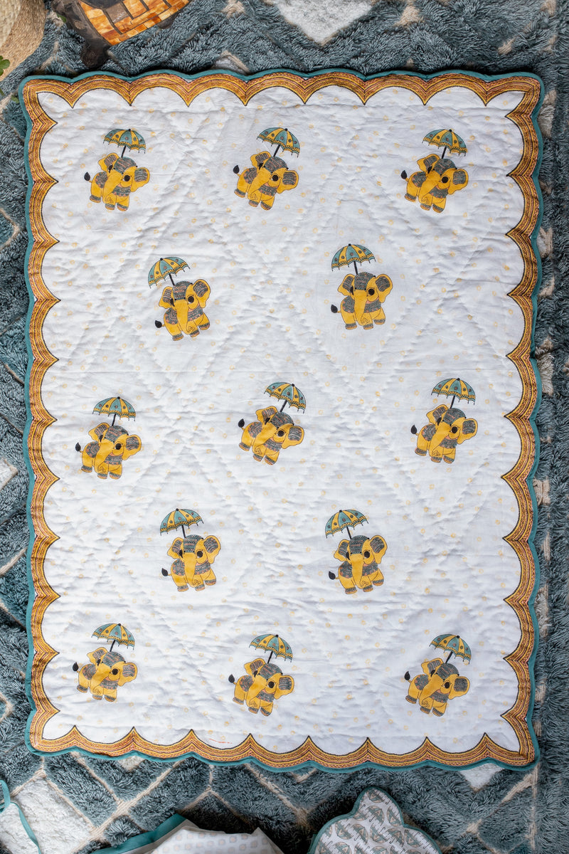 Baby and kids room bedding - Yellow Gajah quilt